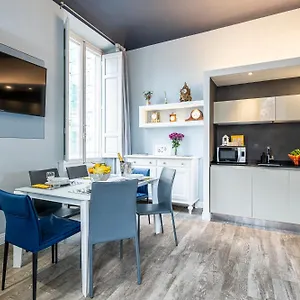  Apartment Cherubini Palace Thematic Italien
