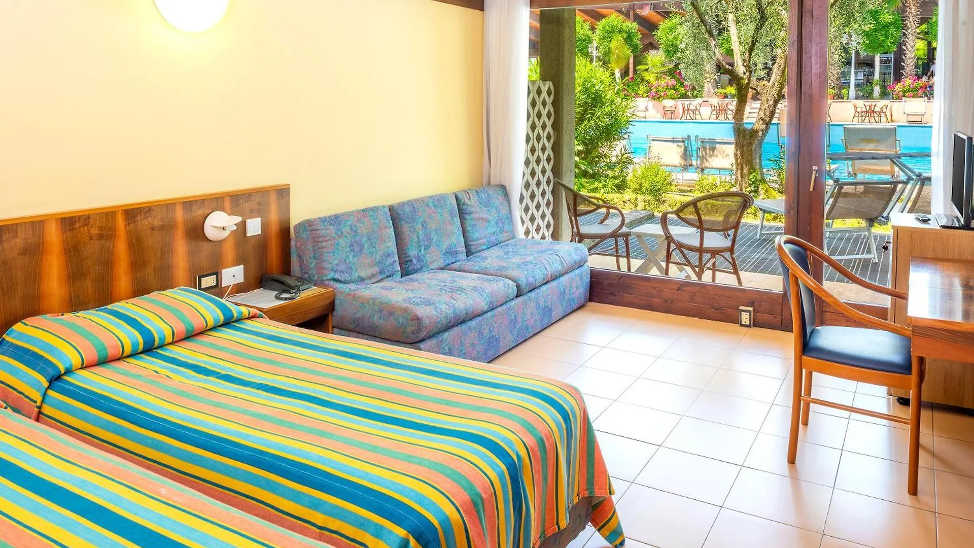 Sporthotel Olimpo Garda  4*, Garda (Verona) Italia