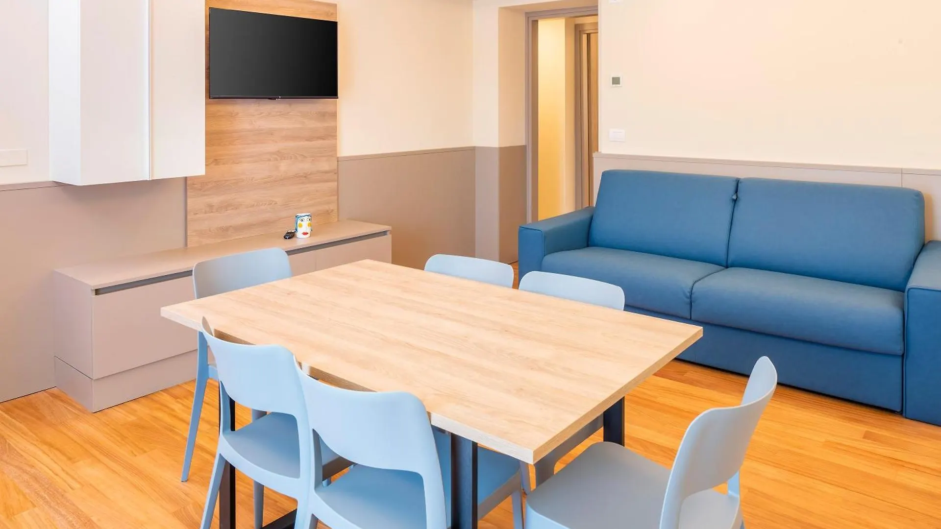 Sporthotel Olimpo Garda  Hotel Garda (Verona)