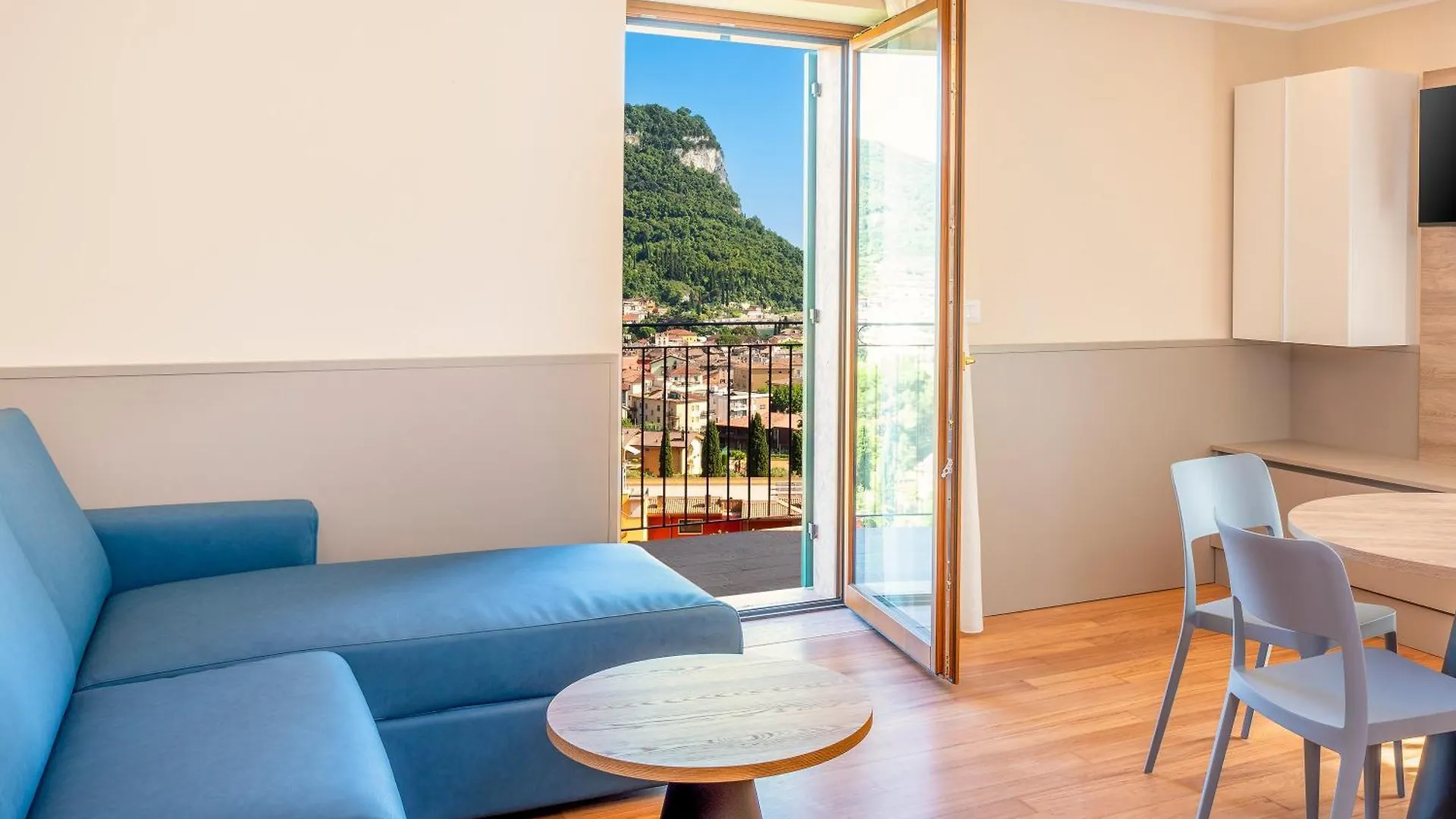 Sporthotel Olimpo Garda  Garda (Verona)