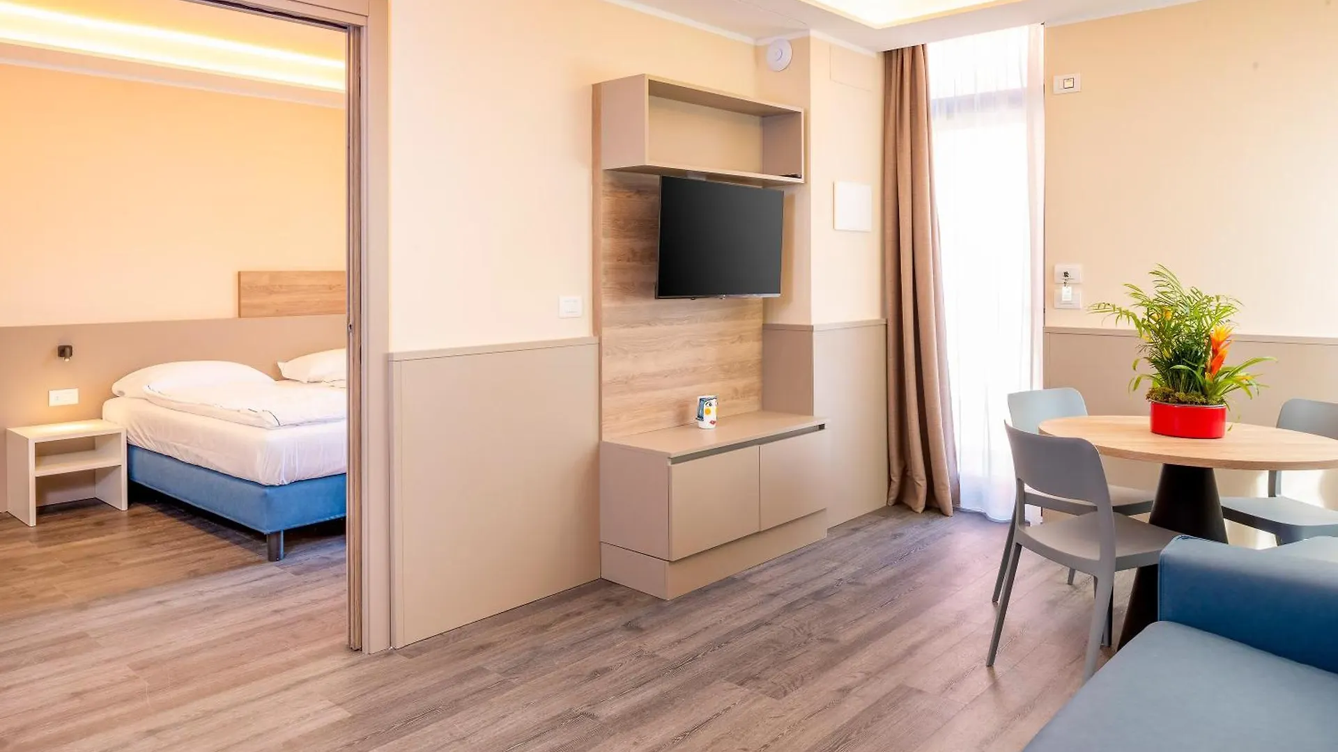 **** Hotel Sporthotel Olimpo Garda  Italy